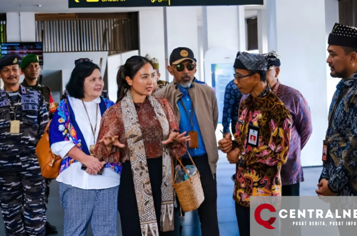 Wamenpar Pastikan Bandara Banyuwangi Siap Sambut Libur Akhir Tahun