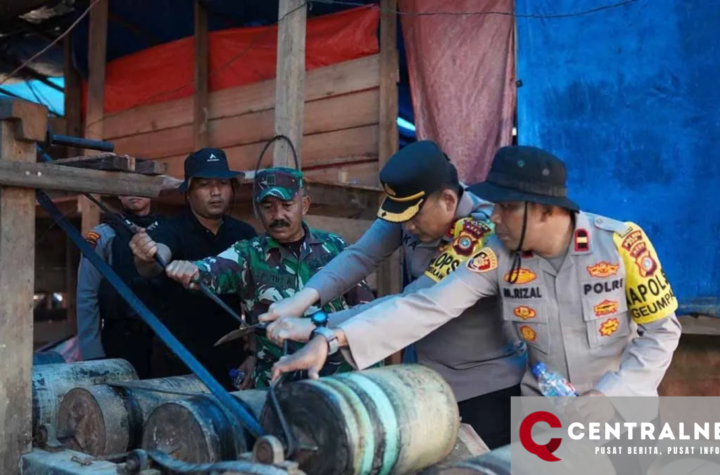 Operasi Gabungan Tutup Tambang Emas Ilegal di Pidie, Aceh