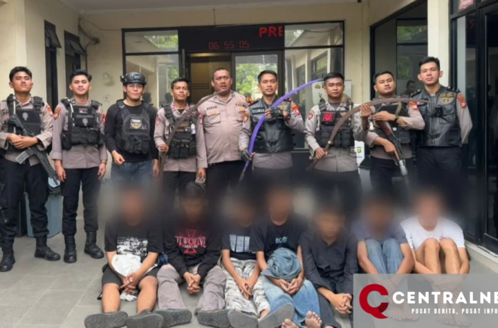 Polisi Tangkap Tujuh Remaja Bersenjata Tajam Hendak Tawuran di Cengkareng